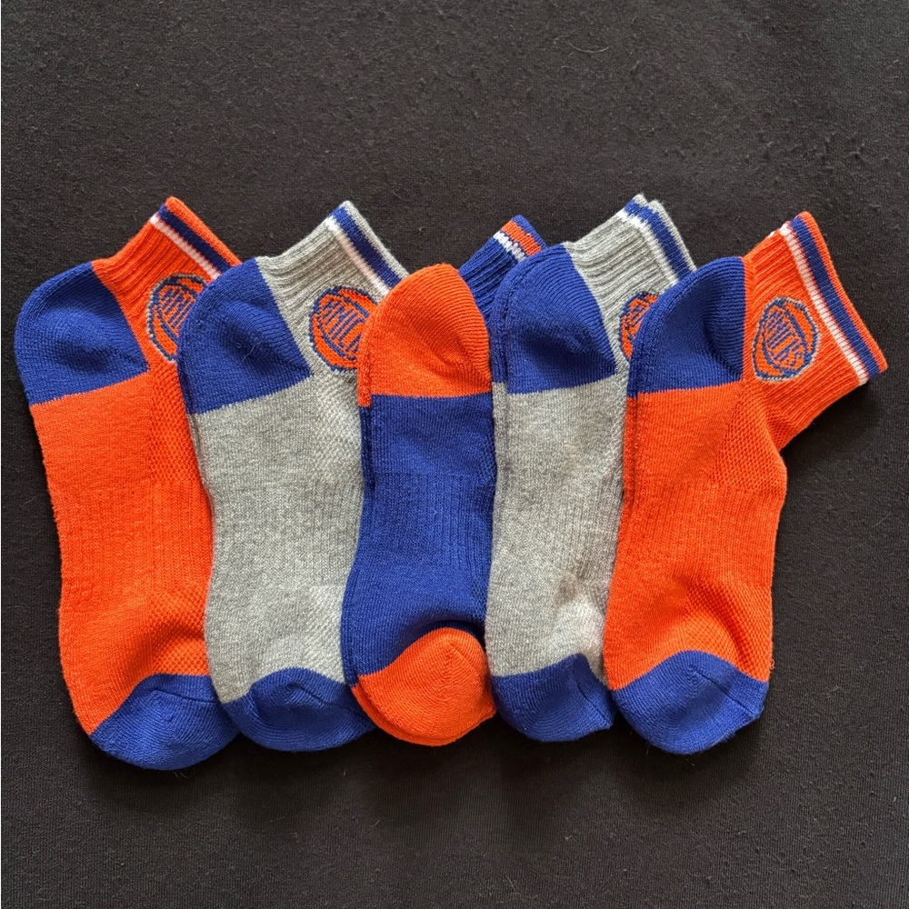 NBA Knicks Kids Boys Socks Sz 7-9 Yrs